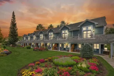 Image de Townhomes on the Green | Two Bedroom