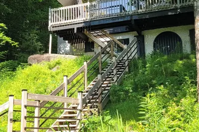 Image de Charming Woodland Cabin – Comfort Meets Nature