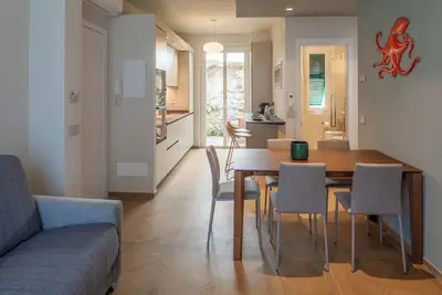 Image de Appartement à Levanto avec 2 chambres à coucher, 5 couchages