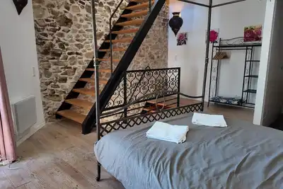 Image de Domaine de Bellac - 32 personnes avec piscine privée, terrasses et Wi-Fi