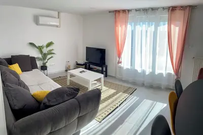 Image de L'adresse Matisse 4 chambres avec jardin, barbecue et parking privé