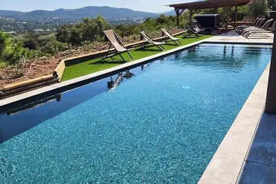 Image de Villa avec vue panoramique sur la mer