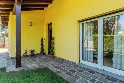 Image de Joli appartement pour 4 personnes avec Wifi, Tv et patio