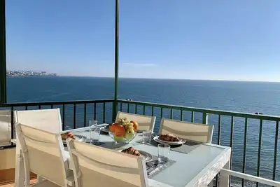 Image de Appartement  avec vue panoramique sur la mer