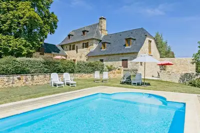 Image de La Closerie - Cinq Chambres Villa, Couchages 8