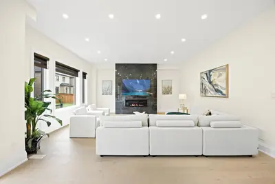 Image de 6br Brampton Detached ~ 100% Spotless & Private
