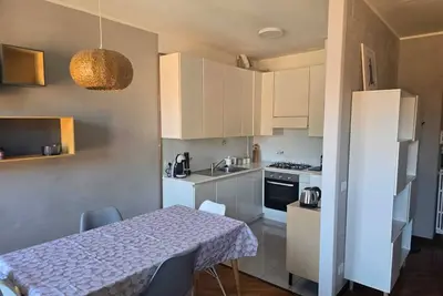 Image de Cozy 1-bedroom apartment in peaceful Como with Ac