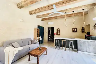 Image de Bright Loft in Center • Near Grand Master Palace