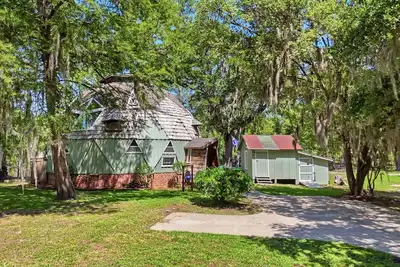 Image de The Dome at Wild River-A Peaceful & Unique Riverfront Getaway!
