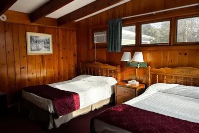 Image de Cozy 1-bedroom hotel room in superb Hamilton - #328 Susquehanna