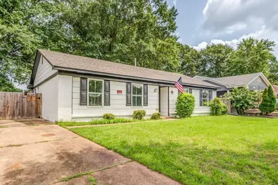 Image de Near Parks & Shopping- Hickory Ridge Hideaway