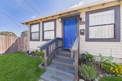 Image de Modern 2 bedroom for couples, families Pet Friendly