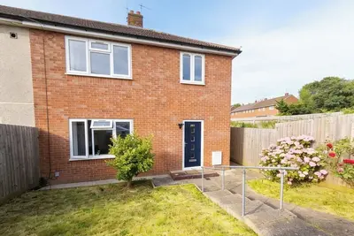 Image de 3br Family Home with Garden and Parking