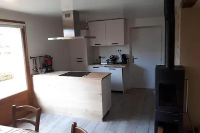Image de 3-bedroom chalet in serene Cardaillac with cool Ac breeze