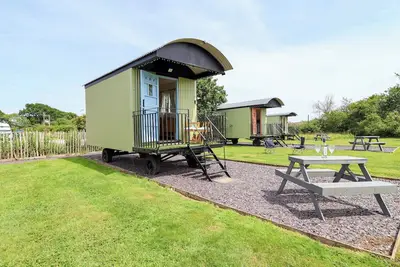 Image de Quackin' Up, pet friendly, with a garden in Wem