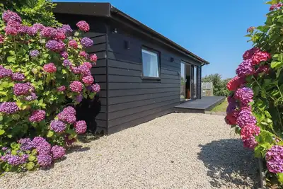 Image de Wisteria Lodge, pet friendly, country holiday cottage in Redruth
