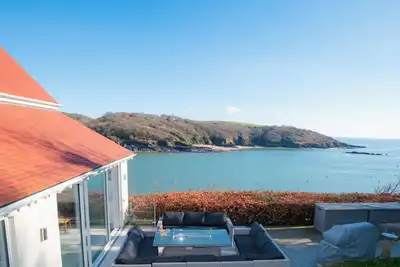 Image de Luxury Estuary Views & Parking | Woodcot Cottage