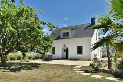 Image de Fargesia - Jolie maison avec jardin, proche plage