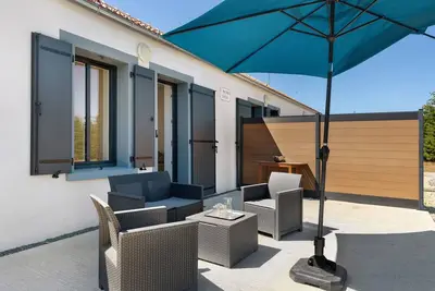 Image de Le nid douillet, 2 à 4 personnes, piscine chauffée, en vendée!