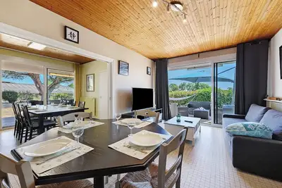 Image de Maison de vacances, 12 à 14 personnes, en vendée