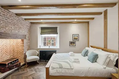 Image de Preacher's Yard Stylish Central York Apartment - Courtyard 1