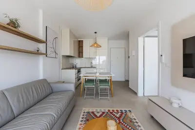 Image de Summer Bliss 1br Apartment | Lemon Residence by PikHost