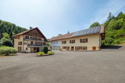 Image de Appartement « La Petite Caille - 10 » avec vue montagne, terrasse privée et Wi-Fi