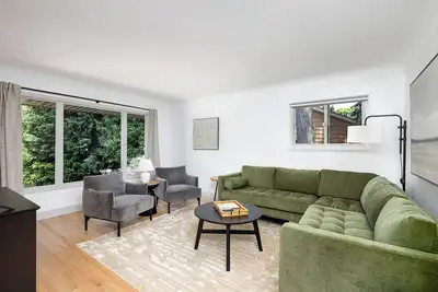 Image de Family friendly 3-bedroom house in Plymouth, close to Old Village/Downtown