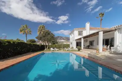 Image de Casa Azul Sereno con piscina y jardín