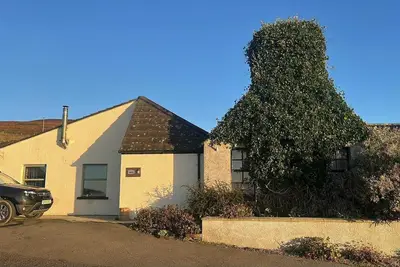 Image de Cottage Sleeps 2 - Sea Views - Dog Friendly