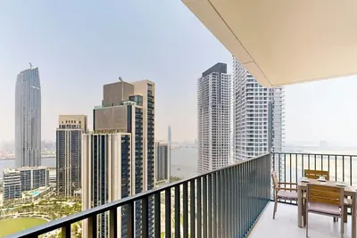 Image de Contemporary 2 Bed in Creek l Free WiFi & Pool