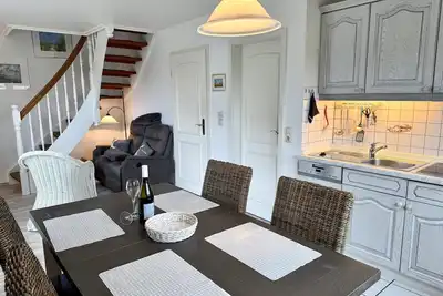 Image de Cozy 3-room vacation apartment with 2 balconies in a quiet neighborhood of Westerland
