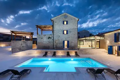 Image de Sarini dvori by Villas Guide