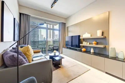 Image de City Lights Modern 2br at Mag 318