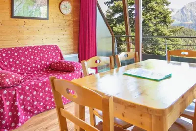 Image de Appartement familial avec balcon vue montagne