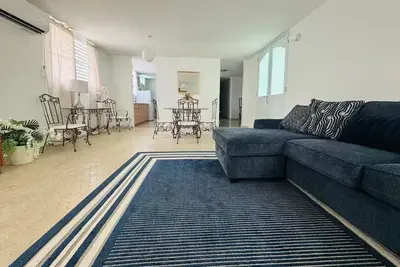 Image de Spacious 3br Home, 2 Baths, Patio, 2Garage Parking