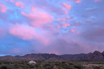 Image de Desert Safari in a Luxury Glamping Tent- Hot Tub