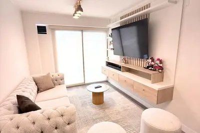 Image de Beautiful 3-bedroom apartment in delightful Miraflores neighborhood