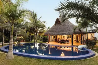 Image de Villa Familiale de Luxe sur le Lagon Yalku · Cénote Privé · Akumal