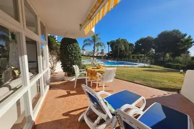 Image de Calahonda 2br Garden Apt · Pool · Beach Walk