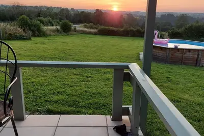 Image de Gîte Grand-mère avec piscine privée, terrasses privatives et Wi-Fi