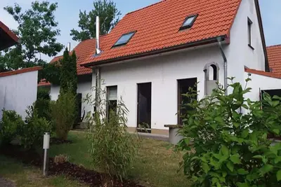 Image de Maison de vacances familiale avec jardin dans le village portuaire de Müritz