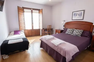 Image de La Judería Segovia Lodging - Room for 3