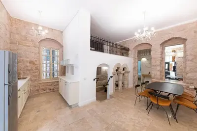 Image de Charming Heritage 1 Bedroom Plus Loft