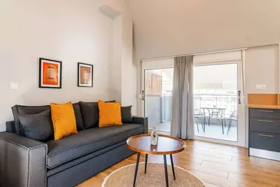Image de Stylish Duplex Apartment Near Victoria Metro
