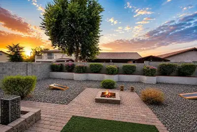 Image de Peaceful Family Retreat with Hot Tub, Game Room & Bbq Near State Farm Stadium