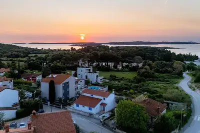 Image de Awesome home in Pula with house sea view