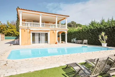 Image de Gorgeous home in Frejus with private swimming pool, can be inside or outside