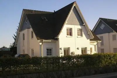 Image de Maison de vacances à Zingst avec piscine
