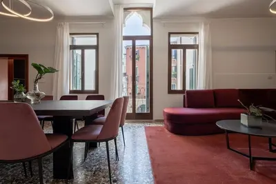 Image de Venetian Velvet